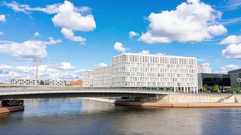 Time lapse of desing office berlin humboldthafen Building Modern Architecture Vidéo 139019873