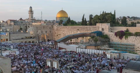 Time lapse of The Dome of the Rock, and the western wall in Jerusalem, Israel Stock Footage 220104052