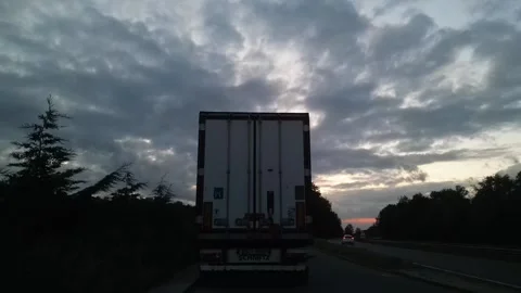 Time Lapse, Dover Port to Luton Motorways Night Travel on M20, M25 and M1 스톡 동영상 317118931