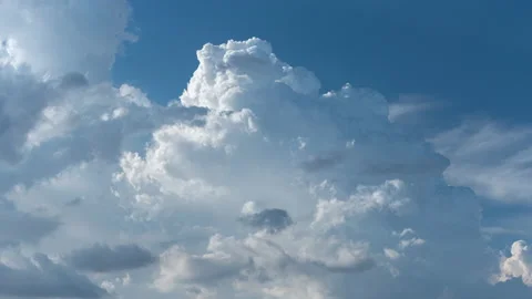 Time lapse of dramatic cumulonimbus cloud. Natural abstract background Stock Footage 184239860