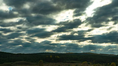 Time Lapse: a dramatic sky.  Stock Footage 162663762