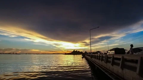 Time lapse of dramatic sky at sea Stock Footage 95607758