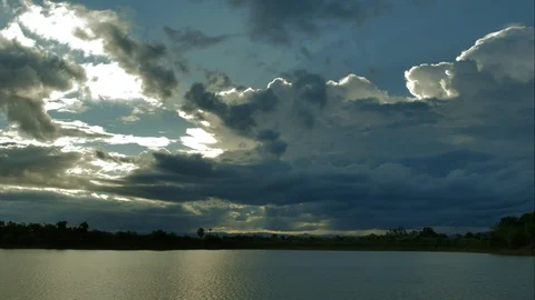 Time Lapse of Dramatic sky with stormy clouds before rain and thunderstorm. Stock-Footage 94210405