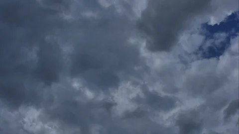 Time Lapse of Dramatic sky with stormy clouds before rain and thunderstorm. Video stock 94222052