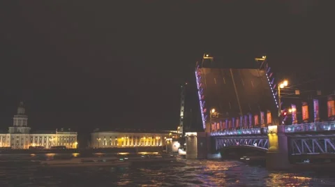 Time Lapse of Drawbridge Opening 動画素材 66880728