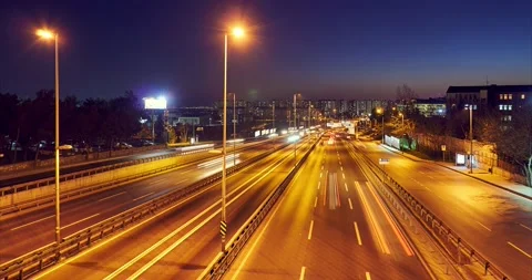 Time lapse of E5 Highway with city lights and cars, Istanbul Stock Footage 131311398