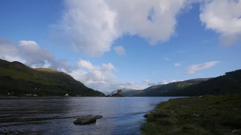 Time lapse of Eilean Donan Castle in Scotland during summer 스톡 동영상 97359777