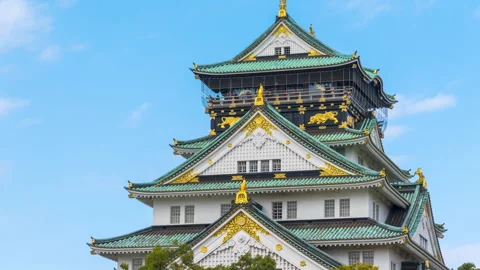 Time-lapse of evening cloud over Osaka Castle in Osaka, Japan. Stock Footage 263964945