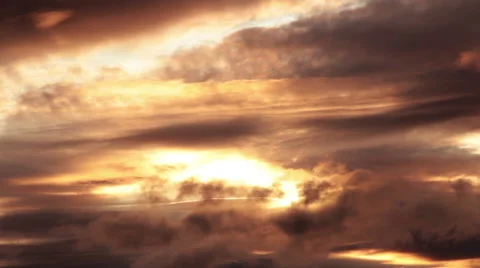 Time lapse of evening clouds Stock Footage 52683342