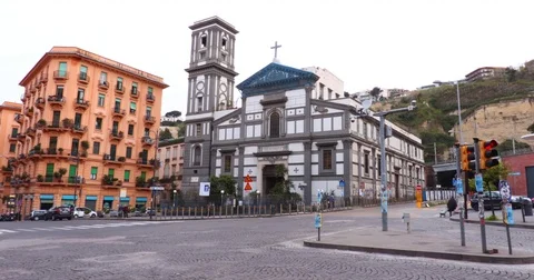 Time lapse of evening traffic in Naples, Italy. Stock Footage 73008064