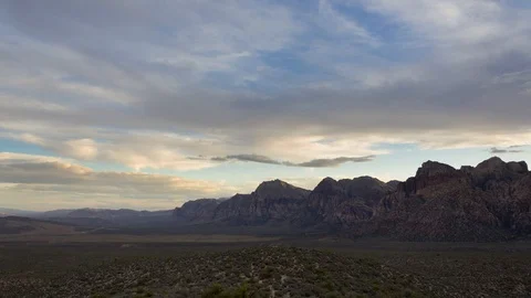 Time Lapse of Fading Sunset Over a Desert Mountain Range Stock Footage 107946947