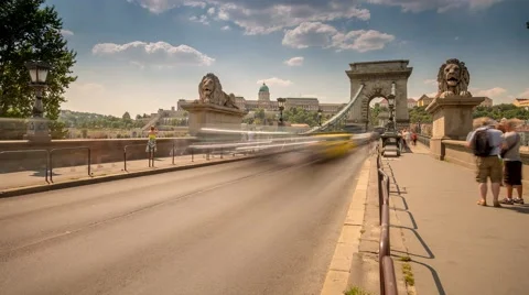 Time Lapse of the famous Chain bridge in Budapest 4K Stock Footage 53789611
