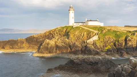Time Lapse of Fanad Lighthouse after Sunset, county Donegal, Ireland 動画素材 90668520