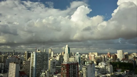 Time lapse of fast-moving clouds over Buenos Aires city Video stock 148248640