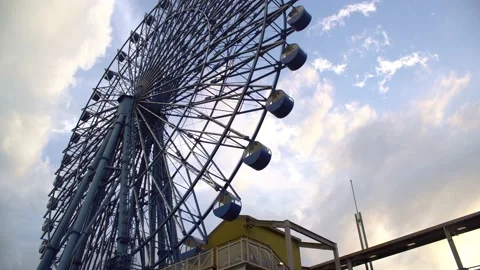 Time lapse of Ferris wheel rotating, close up Stock Footage 169307118
