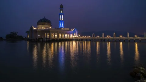 Time Lapse Of Floating Mosque At Pangkor Island,Malaysia During Haze Season. Stock Footage 121173943