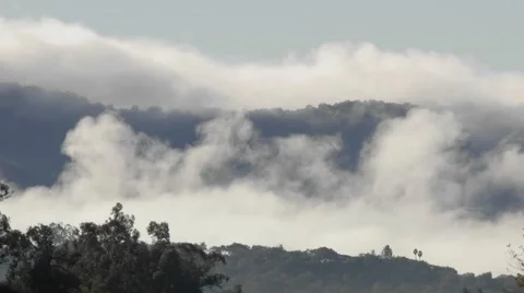 Time lapse of fog and clouds over Sulphur Mountain in Ojai, California. Stock Footage 1020413