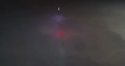 Time lapse of fog rolling over the tops of LA at the antenas pop out Stock Footage 88161616