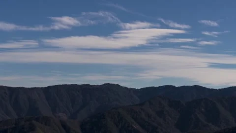 Time Lapse Footage of Cirrus Lenticular Clouds Vídeos de archivo 334728811