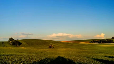 Time-lapse footage of sunset over beautiful rural countryside. Vidéo 90335028