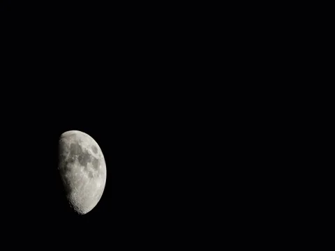 Time lapse of Full Moon on a clear night shot from high altitude Video stock 77916062