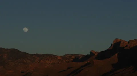 Time lapse: Full moon rises over Santa Catalina mountains, Tucson Arizona Stock Footage 34351813