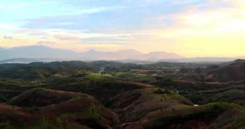 Time lapse of Gaoyi Ridge Danxia landform Video stock 295582804