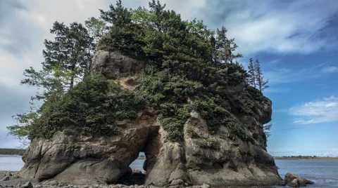 Time Lapse Garibaldi Rock Stock-Footage 64304268