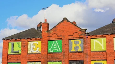 Time lapse giant learn lettering on building in leeds uk Stock Footage 126092335