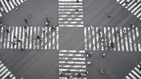 Time lapse of Ginza crosssing view from above in Ginza, Tokyo Video stock 121810970