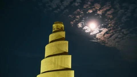 Time lapse of the Great Mosque in Samarra, Iraq Stock Footage 242170401