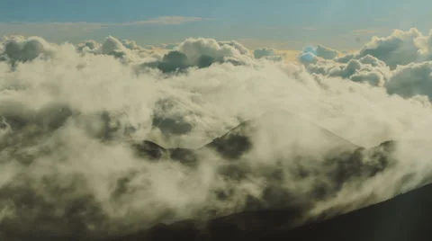 Time lapse on Haleakula 動画素材 57773049