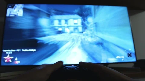 Time lapse of hands using a joystick to play a video game 스톡 동영상 98438753