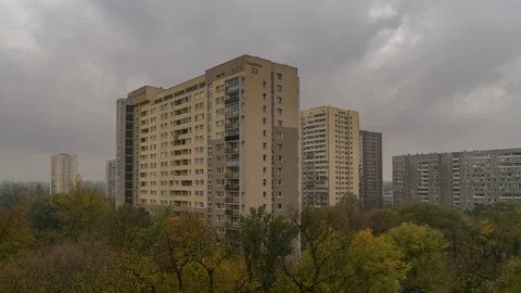 Time lapse of heavy clouds over high blocks of flats. Stock Footage 111634517