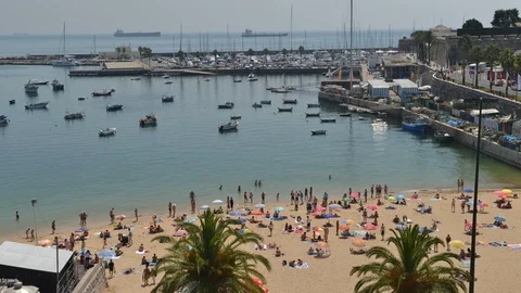 Time lapse of high vantage point of busy tourist traffic at Cascais, Portugal Stock Footage 94121912