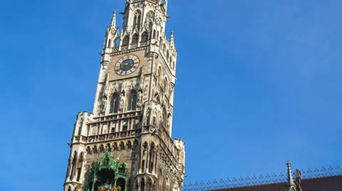 Time lapse of the historical town hall on the main square Marienplatz Stock Footage 35917156