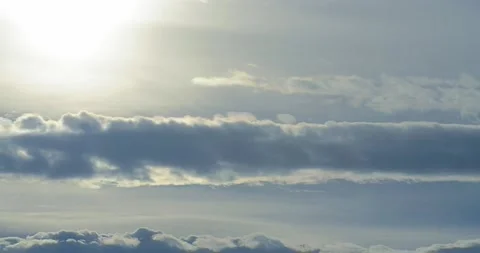 Time lapse horizontal clouds moving, good wind weather. Time lapse of blue sky Video stock 154928692