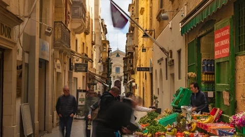 Time lapse hyper zoom view of st john's cathedral in Valletta (Malta) Stock Footage 107518613
