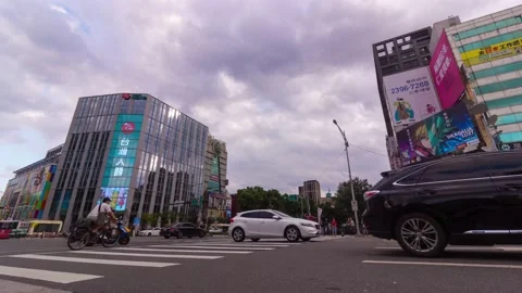 Time Lapse of Independence Activists Marching at Ximen Crossroad Stock Footage 197924485