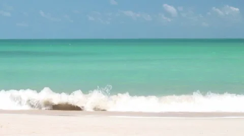 Time lapse from the indian ocean on sandy beach Stock Footage 40645000