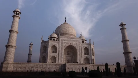 Time lapse inside the taj mahal UNESCO famous site Stock Footage 120109374