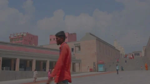 Time-lapse in kashi vishwanath temple new corridor in varanasi Stock Footage 220906391