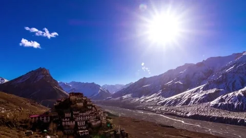 Time Lapse of Key Gompa Monastery (4166 m) at sunrise. Stock Footage 171553739