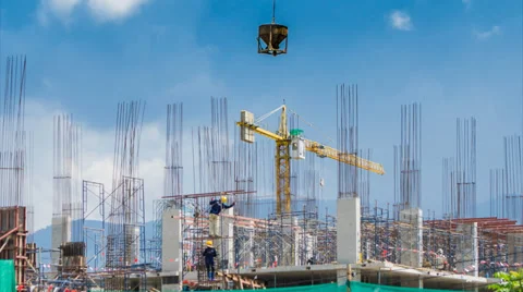 Time lapse labor working in big construction site (zoom out) Video stock 32327958