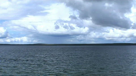Time Lapse, Lake and Clouds Stockbeeldmateriaal 78810