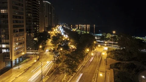 Time Lapse Lake Shore Drive Michigan Ave Traffic Chicago @ Night 4K w Zoom + LUT Vídeo Stock 80296275