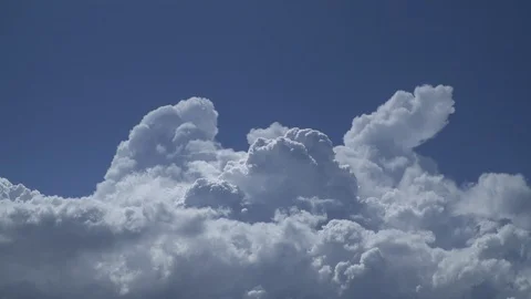 Time lapse of large cumulus thunderstorm clouds Stock Footage 93784518
