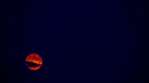 Time lapse of an large moon Stock Footage 59120371