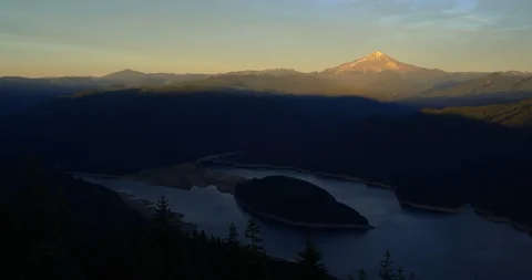 Time-lapse of a late summer sunset on Mt. Jeffersn, Oregon Cascades Stock Footage 86161162