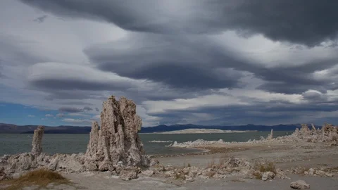 Time Lapse Of Lenticular Saucer Clouds Over Tufa Rock Formations At Mono Lake Stock Footage 119343898